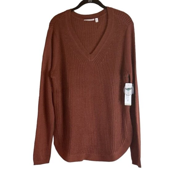 R D Style Women's Josslyn V Neck Sweater Rust Size Large NWT - Picture 3 of 9